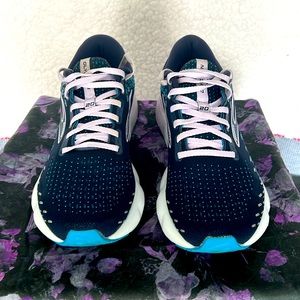 Womens size 9W Brooks Glycerin 20 peacoat/ocean/lilac shoes